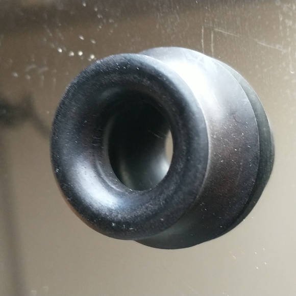 1 inch hand carved wood tunnel flares brand new - Picture 2 of 4